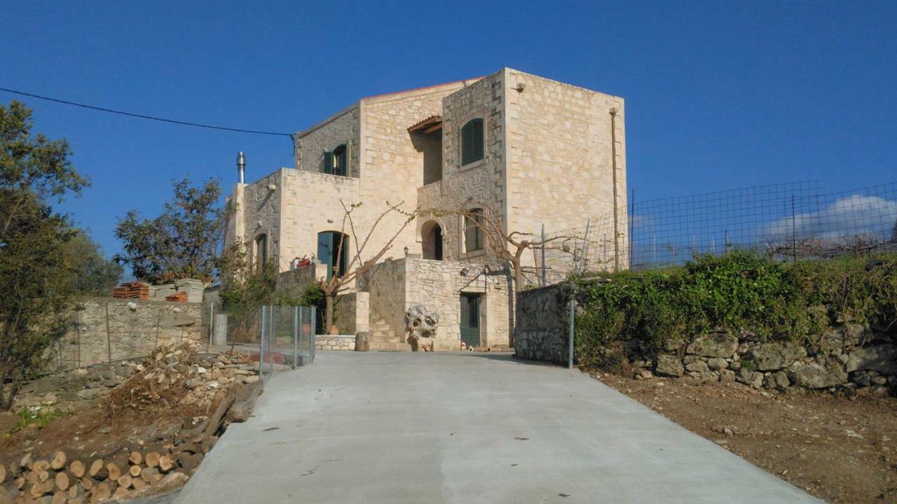 Villa Aloni Margarítai 외부 사진